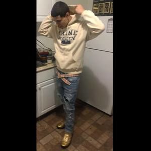 Meet your Posher, Tito